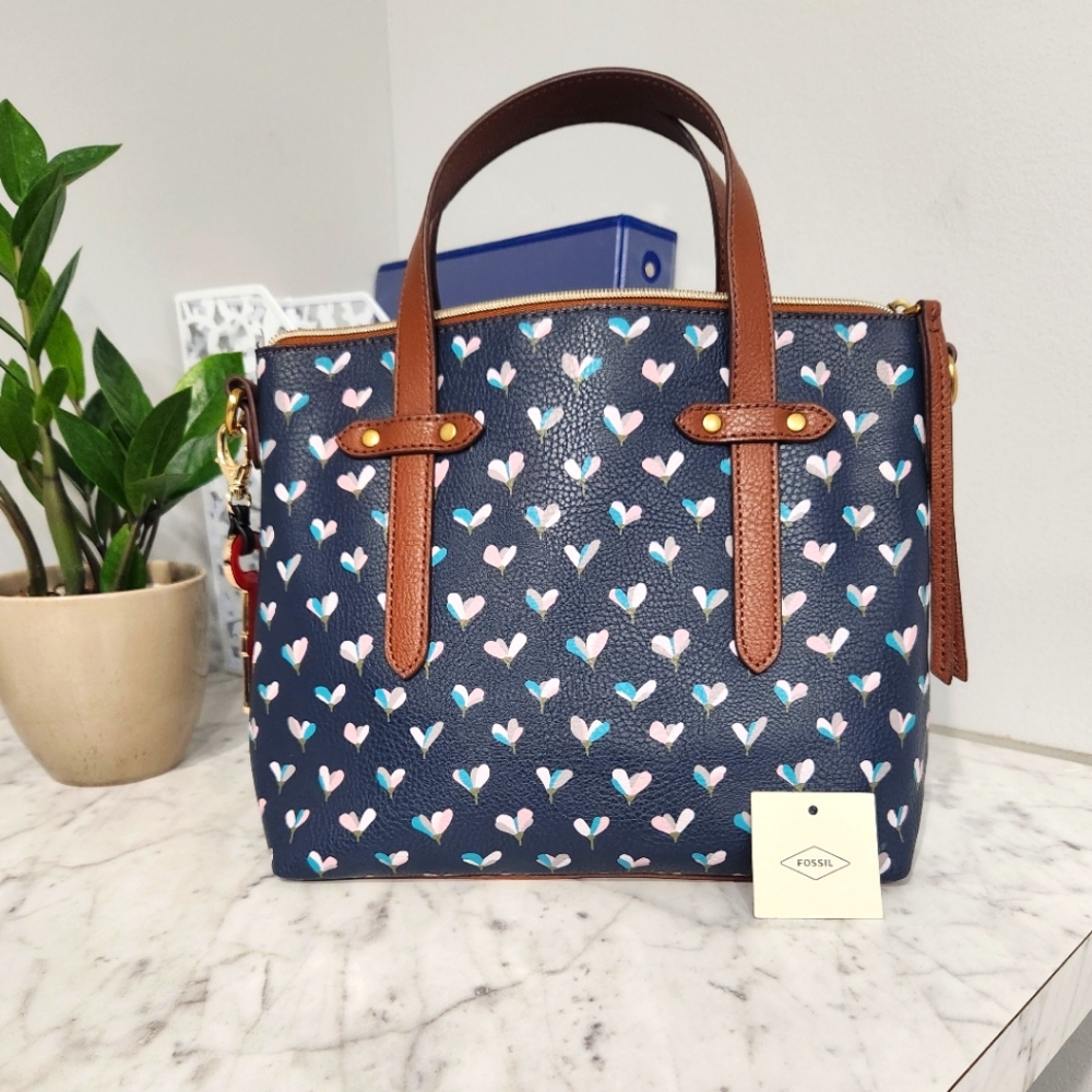 Fossil Navy Heart-Print Leather Tote with Brown Trim